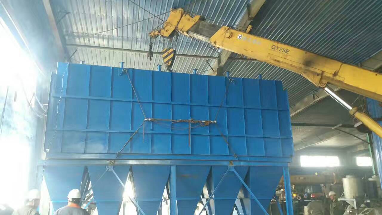 �������m��